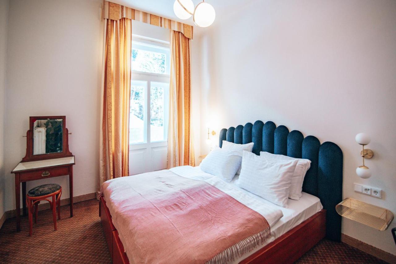 Selina Bad Gastein Hotel Bagian luar foto